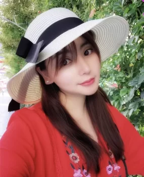 天河性感欧阳娜娜