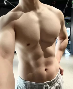 本地优质小哥哥