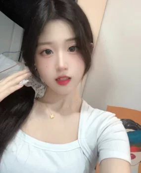 溧水22岁极品幼师带室