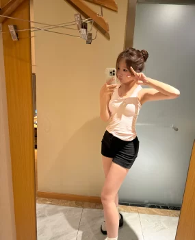 极品反差萌妹子