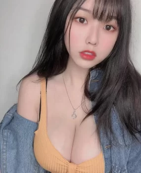 年轻漂亮，活好，服务态度很好