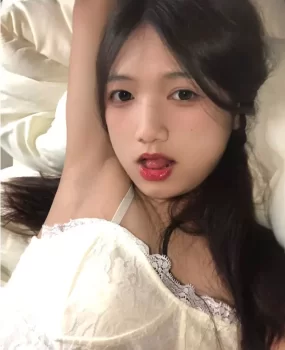 大学生只接素质客