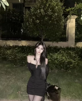 刚刚到公司实习小会计极品诱惑黑丝叫我搬家给上了