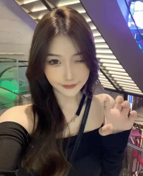 良家乖乖女生