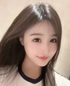 合肥包河区，颜值可以，很乖巧很乖巧的妹子，