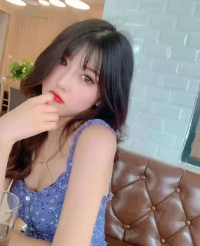 最近体验一个外围嫩模美女