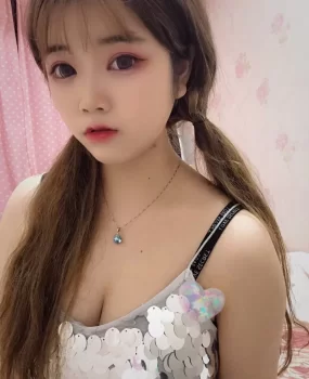 最近体验了一个川妹，胸大人美