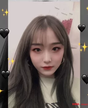 00后萌萌哒小妹角色扮演