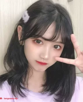 中出一位极品大学兼职小萝莉 好爽好紧