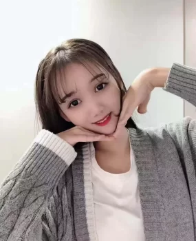 小店新茶到店，妹子性格温柔，小逼真紧，水又多。